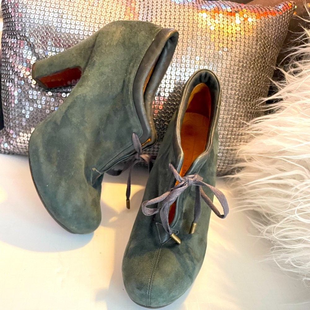 Chie Mihara Olga heels
